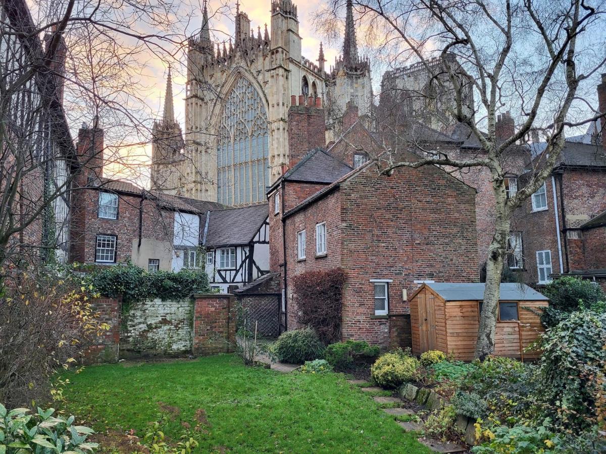Ferienwohnung York Minster Garden Exterior foto